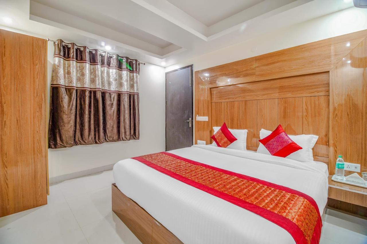 Hotel Classic Paradise New Delhi Extérieur photo